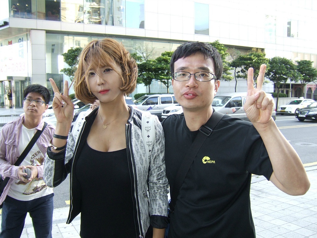 韩国顶级Showgirl许允美 釜山坦克世界 2